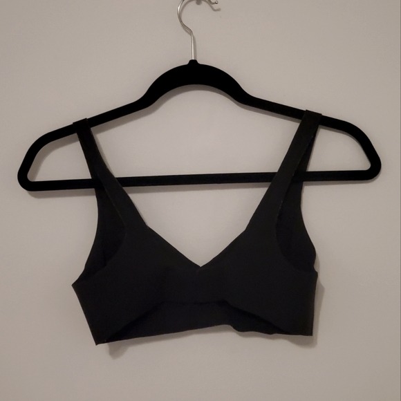 Lululemon cupless bra - Picture 3 of 4